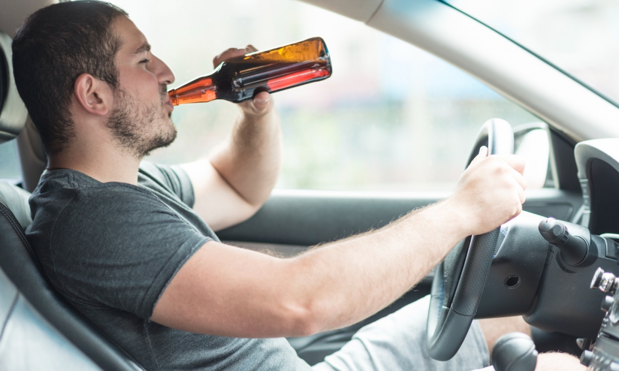 Podwójne zatrzymanie pijanych kierowców w Jastrzębiu – sprawy trafią do sądu
