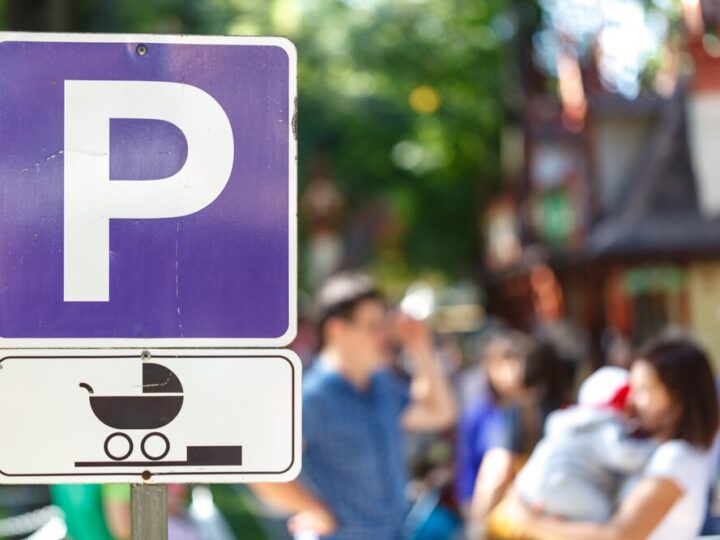 Darmowy parking zniknął z dnia na dzień – mieszkańcy oburzeni nowymi mandatami