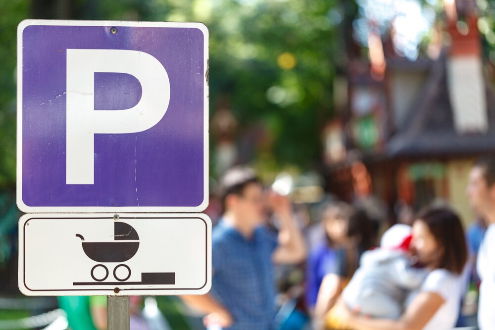 Darmowy parking zniknął z dnia na dzień – mieszkańcy oburzeni nowymi mandatami