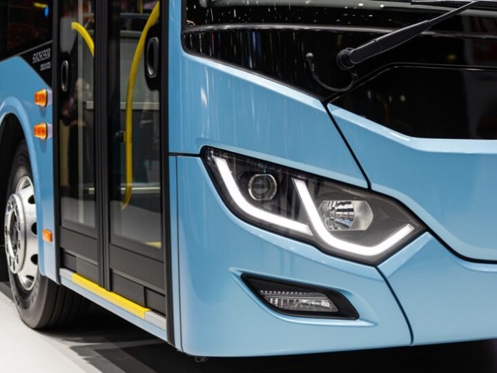 Elektryczne i ekologiczne: MZK w Jastrzębiu Zdroju wzbogaca flotę o nowoczesne autobusy!