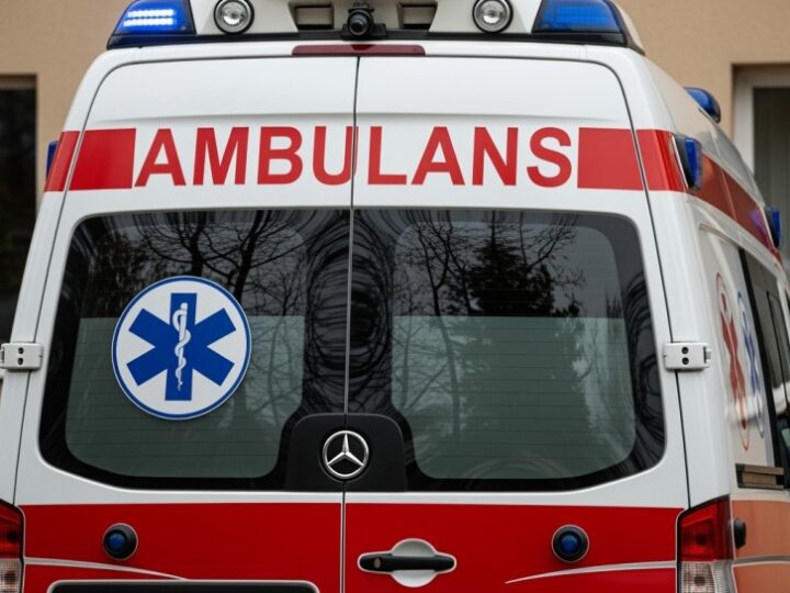 Policjant z Piekar Śląskich ratuje życie nieprzytomnemu kierowcy po wypadku