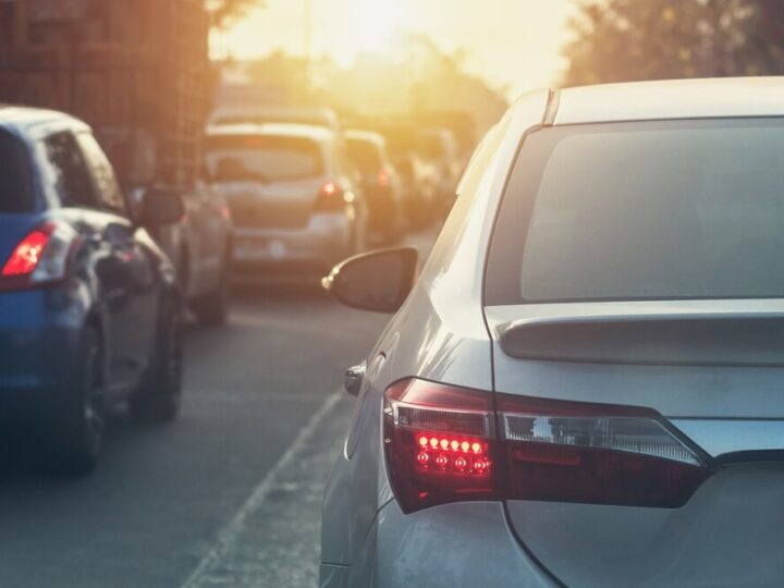 Wypadek ciężarówki blokuje DK81 w Katowicach – utrudnienia w ruchu