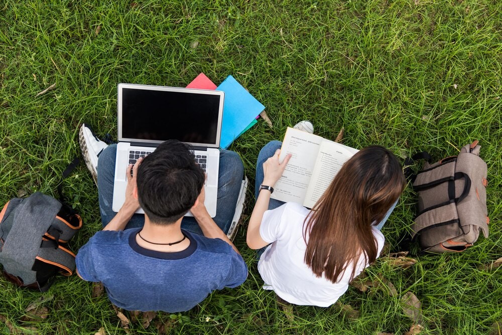 Zabawa w Wypożyczalni Literatury – dołącz do popołudniowych warsztatów dla dzieci!