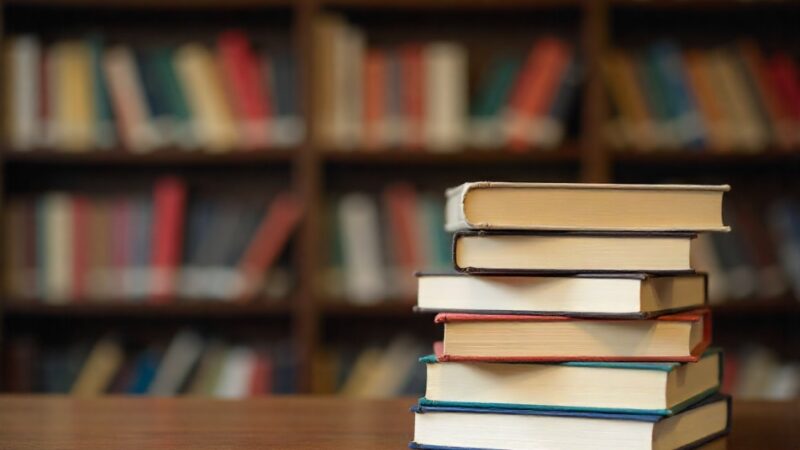 Szczepan Twardoch w Bibliotece Głównej: Spotkanie z Mistrzem Pióra