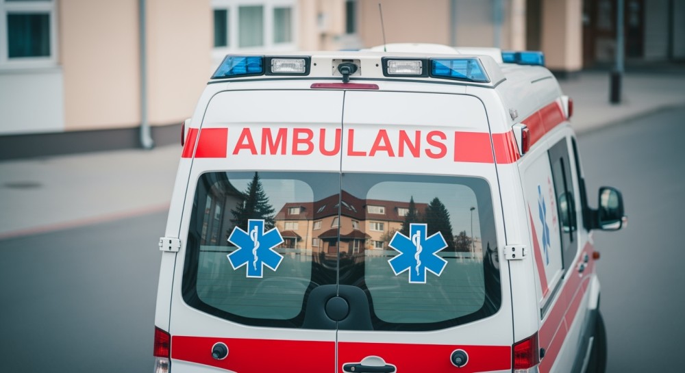 Policjanci uratowali mężczyznę przed wychłodzeniem w mroźną noc