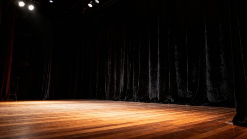 Hanik: Zmysłowa podróż przez Mękę Chrystusa