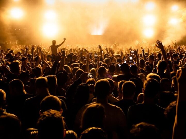 Walentynkowa promocja: bilety na koncert Old Breakout w wyjątkowej cenie!