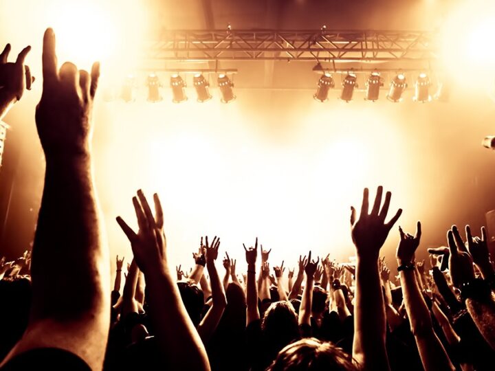 Muzyczna podróż przez złote lata polskiej estrady w Klubie Kaktus