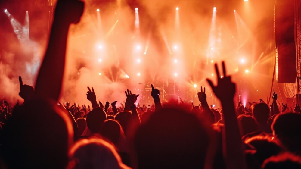 Zdolni i Skromni w trasie – nowy humor, który pokochasz!