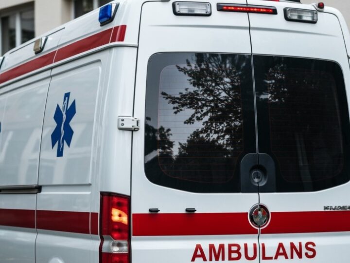 Policjanci z Sosnowca uratowali życie mężczyzny dzięki błyskawicznej interwencji