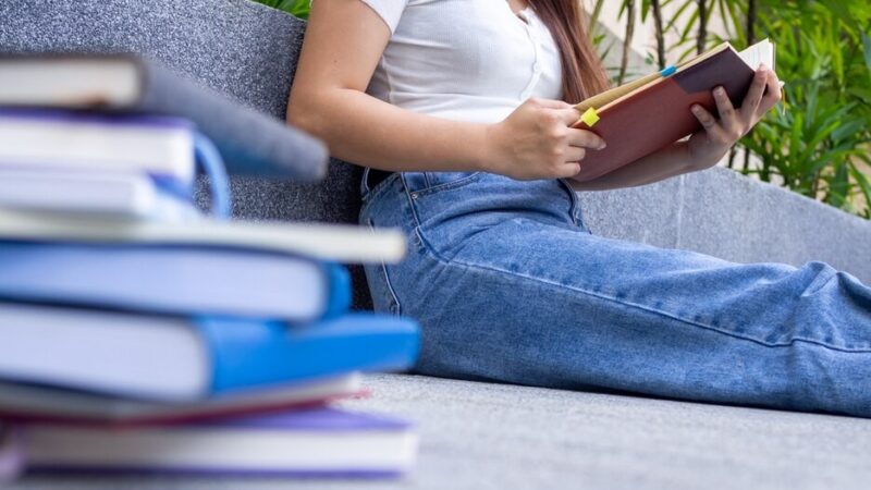 Kreatywne warsztaty dla dzieci w Wypożyczalni Literatury – dołącz już dziś!