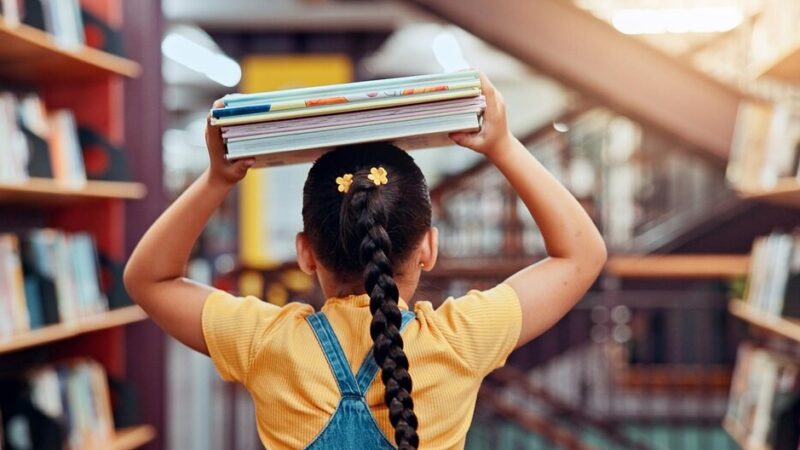 Literackie i programistyczne popołudnia dla dzieci w bibliotece