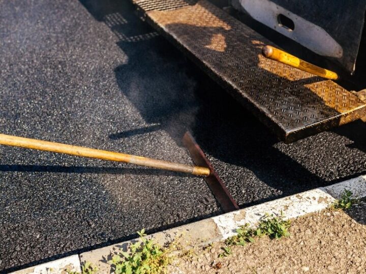 Zamknięcie ul. Jagiellońskiej w Zebrzydowicach: nowa organizacja ruchu dla kierowców!