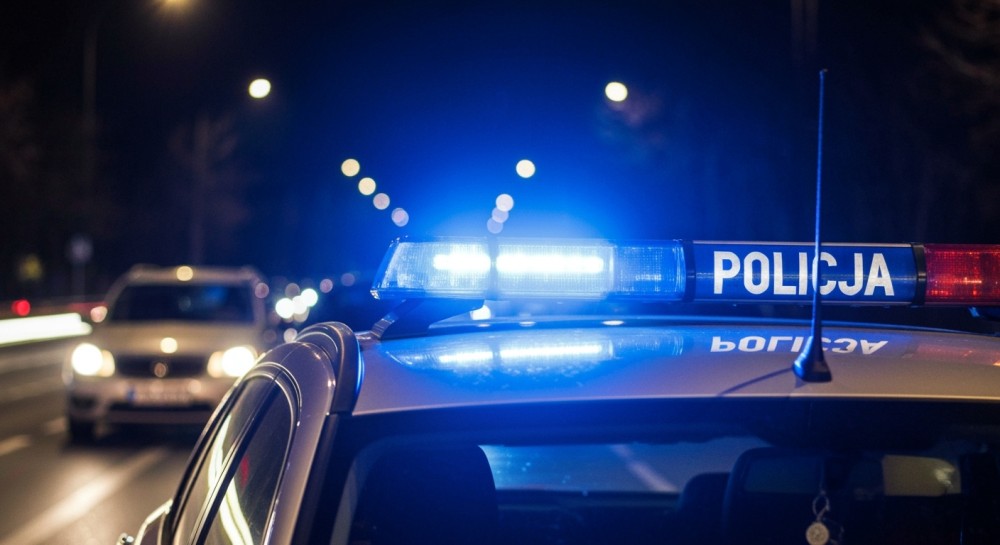 Dzielnicowi nakazali mężczyźnie opuszczenie mieszkania po przemocy wobec matki