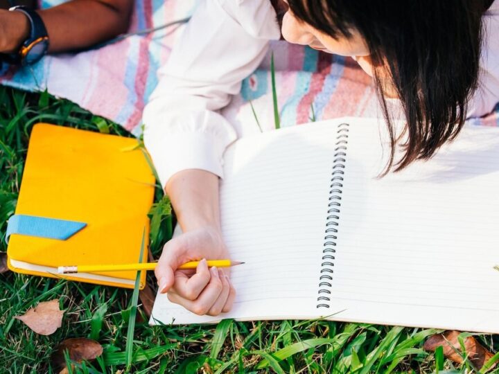 Konferencja w Świerklanach: Kluczowe aspekty rozwoju dzieci w jednym miejscu