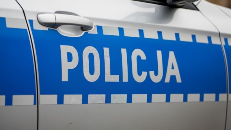 Kryminalni odkryli kokainę w aucie podejrzanego mężczyzny