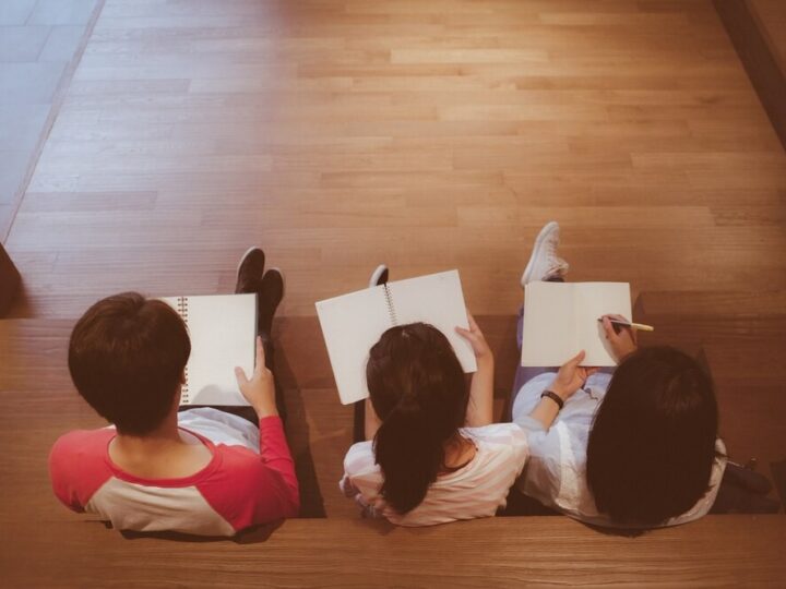 Noc Maturzystów: Intensywna Nauka i Integracja w Łaźni Moszczenica