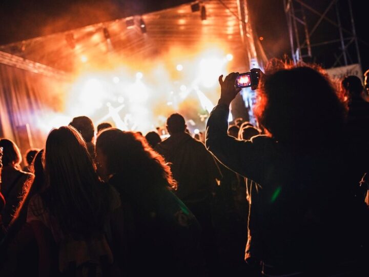 FREEDOM: Noc house’a pod tężnią pełna niezapomnianych wrażeń!