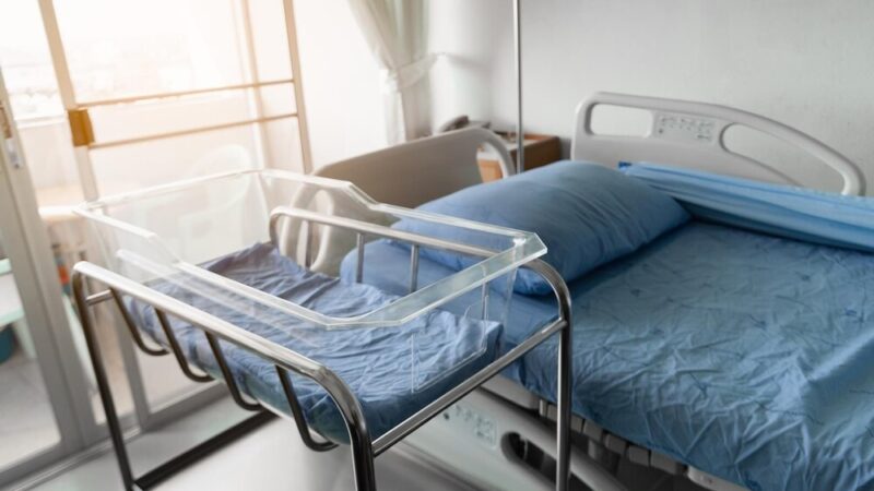 Medyczni uczniowie z Pawłowic tworzą torebki ratunkowe dla gminy