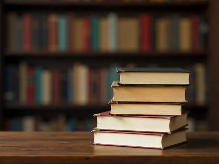 Światowy Dzień Książki w Jastrzębiu-Zdroju: Dyskusja o książce „Off” i relacjach z AI