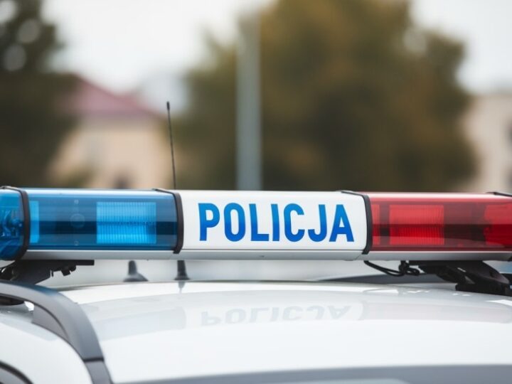 Medalowe wyróżnienie dla policjanta podczas 35-lecia Straży Granicznej w Opolu