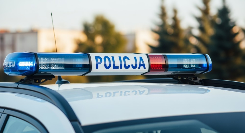 Zatrzymano złodzieja złotej bransoletki o wartości 100 tysięcy złotych na lotnisku w Pyrzowicach