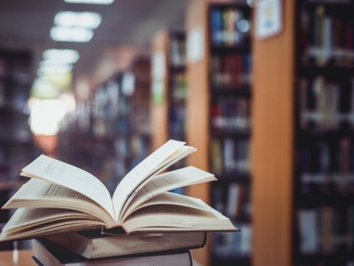 NOWE PROJEKTY W BIBLIOTECE: ODKRYJ HISTORIE I SPOTKAJ LITERATURĘ
