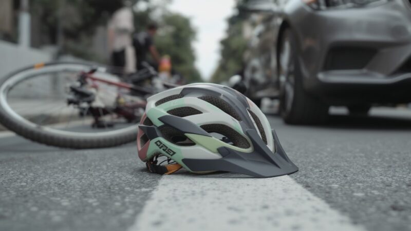 Nowa infrastruktura dla rowerzystów i pieszych na ul. Armii Krajowej