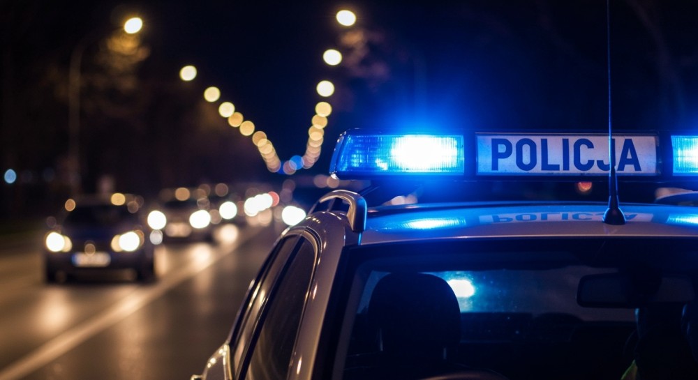 Mężczyzna złamał zakaz sądowy i miał przy sobie narkotyki