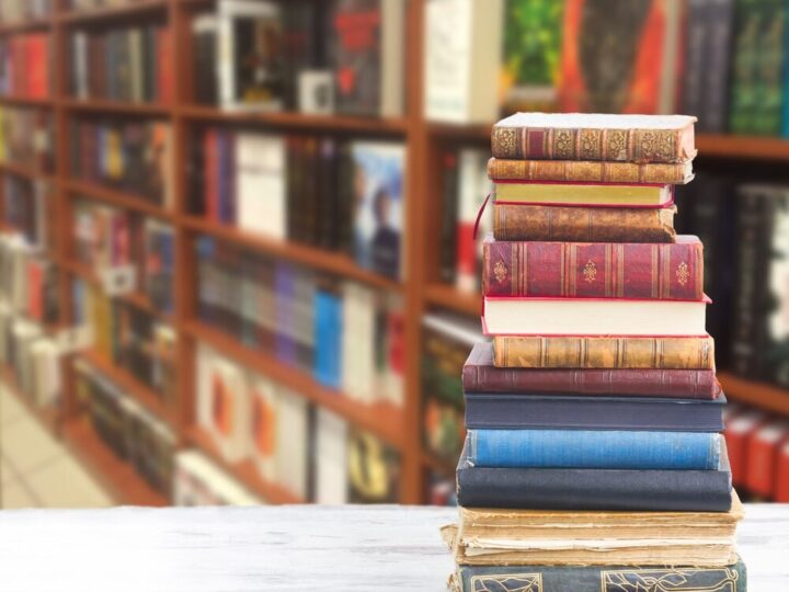 Domek z piernika” Jennifer Egan – książka, która umili jesienne wieczory