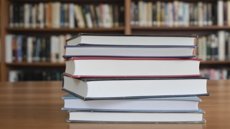 Odkryj magiczne „Miasto mosiądzu” tej jesieni w bibliotece w Jastrzębiu-Zdroju