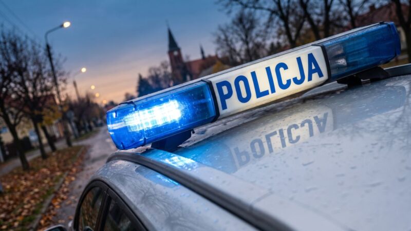 Zatrzymany poszukiwany i odzyskany skradziony Volkswagen w akcji żorskiej policji